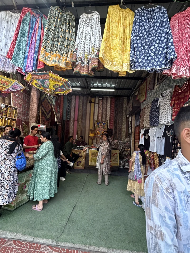 ジャイプールの市場・ラグ製品